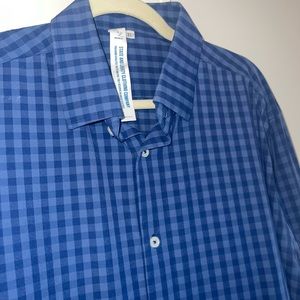 Blue State & Liberty Athletic dress shirt. Size XL.